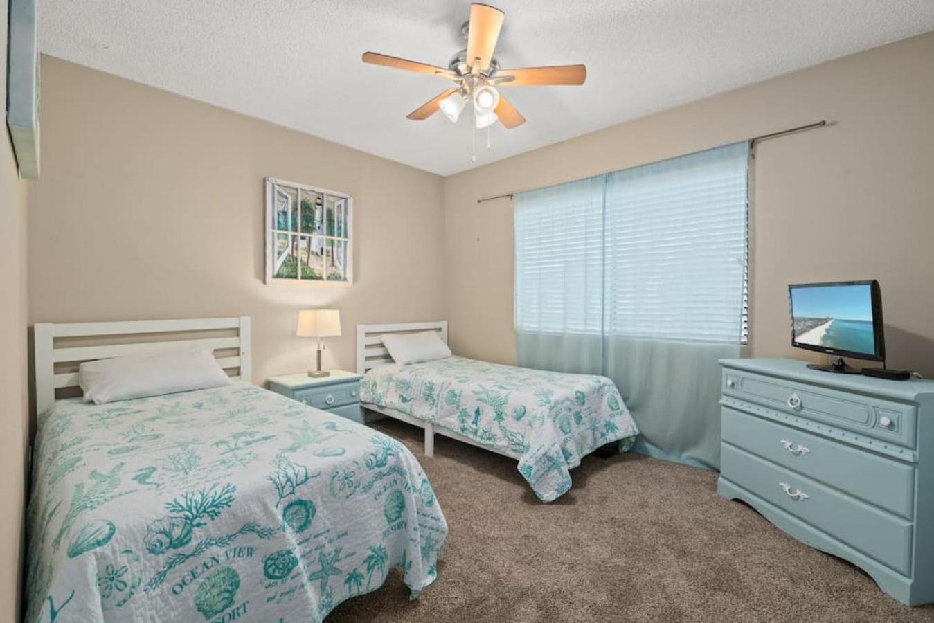 Experience Starlit Nights From Beach Happy'S Balcony Overlooking The Community Pool At Beachwalk Villa Panama City Beach Exterior photo